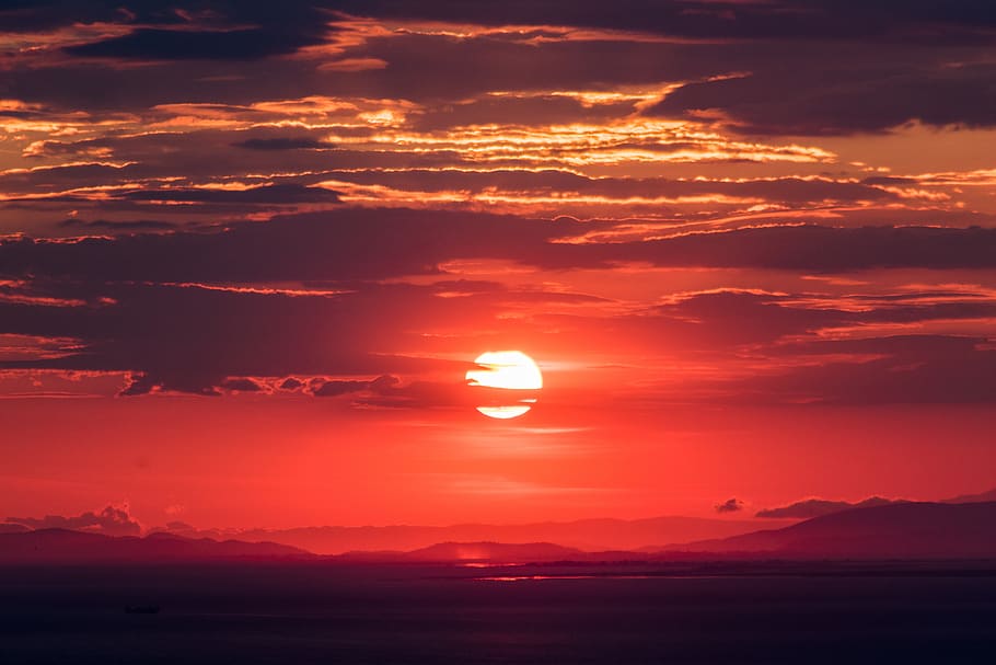 notte, cielo, nuvole, Luna, luce, vista, tramonto, nuvola - cielo, bellezza nella natura, scenics - natura, sole, colore arancione, scena tranquilla, la tranquillità, nessuno, natura, luce del sole, cielo drammatico, idilliaco, acqua, scena non urbana, all'aperto, silhouette, ambiente, mare, cielo romantico, 5K