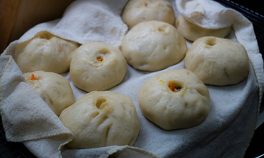 dumplings, white, textile, baking, bread, bun, close-up, delicious, dinner, dough, dumpling, food, homemade, lunch, meal, meat, nutrition, pastry, tasty, traditional, food and drink, freshness, chinese food, indoors, no people, chinese dumpling, asian food, high angle view, still life, ready-to-eat, sweet food, preparation, snack, medium group of objects, focus on foreground, steamed, 5K, CC0, public domain, royalty free