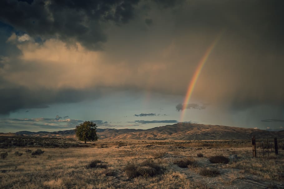 foto, arc de Sant Martí, núvols, cel, alba, la llum del dia, tarda, paisatge, muntanya, naturalesa, prada, pluja, tempesta, posta de sol, arbre, temps, núvol - cel, bellesa a la natura, escenics - natura, tranquil·litat, escena tranquil·la, cap gent, medi ambient, escena no urbana, idíl·lic, terra, remot, planta, a l'aire lliure, cel dramàtic, doble arc de Sant Martí, 5K