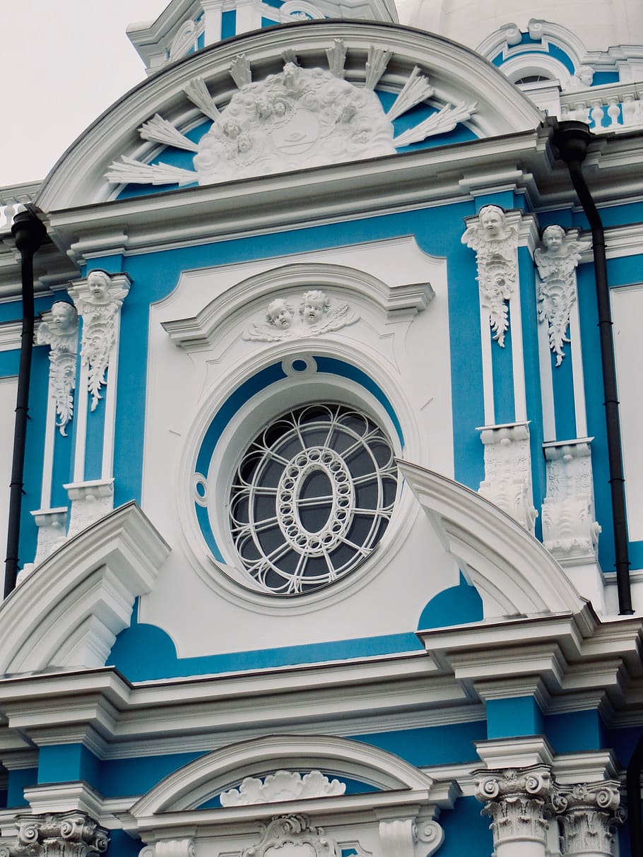 arquitectura, edifici, torre, cúpula, Rússia, Sant Petersburg, església smolny, campanar, fletxa, Torre del Rellotge, barana, finestra, Església, maó, arquejat, arc, va parlar, màquina, exterior de l'edifici, estructura construïda, vista d’angle baix, cap gent, dia, temps, rellotge, forma, lloc de culte, religió, cercle, cel, espiritualitat, creença, forma geomètrica, blau, a l'aire lliure, 4K