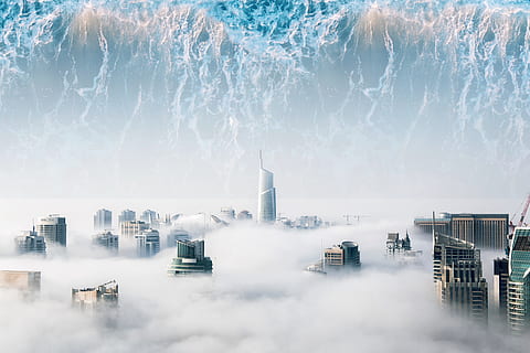 utopia, onde, una città con nuvole, nuvole, edifici, acqua, terra mitica, pendenza, natura, calma, lenitivo, mozzafiato, un sogno, oceano, mare, blu, bianca, freddo, esterno dell'edificio, architettura, struttura costruita, città, cielo, viaggio, destinazioni di viaggio, turismo, Torre, costruzione, alto - alto, grattacielo, edificio per uffici esterno, paesaggio urbano, giorno, nessuno, fumo - struttura fisica, all'aperto, inquinamento, composito digitale, inquinamento dell'aria, 5K, CC0, dominio pubblico, privo di copyright