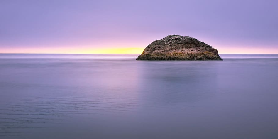 foto, isola, mare, tramonto, spiaggia, alba, luce, oceano, roccia, panoramico, paesaggio marino, acqua, scenics - natura, cielo, bellezza nella natura, roccia - oggetto, terra, solido, orizzonte sull'acqua, natura, orizzonte, la tranquillità, lunga esposizione, nessuno, idilliaco, scena tranquilla, colore rosa, viola, all'aperto, pila rock, 5K