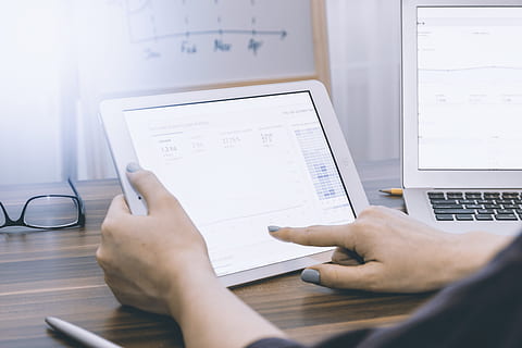 business person, analyzing, google analytics, tablet, computer, communication, technology, wireless technology, connection, laptop, working, hand, human hand, human body part, table, indoors, using laptop, one person, desk, adult, furniture, selective focus, occupation, business, typing, new business, 4K, CC0, public domain, royalty free