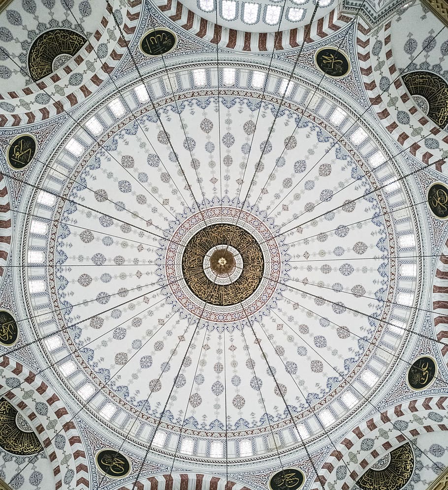 cami, struktur, mønster, arkitektur, bygning, religion, islam, tilbede, geometri, væg, overflade, design, abstrakt, sten-, moderne, materiale, hvid, kunst, kultur, loft, dome, cirkel, geometrisk form, bygget struktur, Kunst og håndværk, form, direkte under, indendørs, ingen mennesker, kuppel, lav vinkel visning, udsmykkede, rejsemål, dag, vægmaleri, koncentriske, 5K