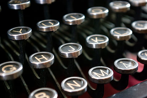 key, type, writer, typewriter, machine, press, button, keyboard, technology, indoors, close-up, letter, no people, in a row, text, antique, alphabet, retro styled, full frame, machinery, backgrounds, number, western script, selective focus, business, industry, push button, computer key, 1080P, CC0, public domain, royalty free