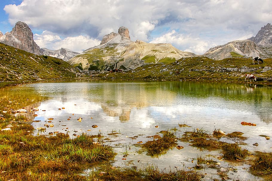 zinnensee, Dolomitterne, alm, natur, rubble felt, sø, Karg, sommer, skyer, klippe, panorama, himmel, bjergpas, udsigt, alpine, Italien, Sydtyrol, bjerge, alpine panorama, landskab, vandring, bjerg, vand, afspejling, bjergkæde, scenics - natur, skønhed i naturen, sky - himmel, sne, rolig scene, kold temperatur, ro, ikke-urbane scene, plante, dag, miljø, ingen mennesker, snedækket bjerg, udendørs, bjergtop, formation, 2K