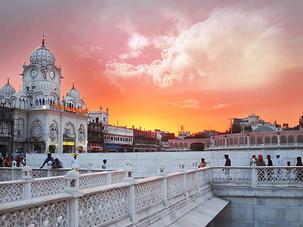 cel, naturalesa, posta de sol, núvols, edifici, amritsar, Punjab, Índia, ciutat, arquitectura, estructura construïda, exterior de l'edifici, grup de persones, multitud, gran grup de persones, religió, destinacions de viatge, lloc de culte, persones reals, núvol - cel, creença, viatjar, espiritualitat, a l'aire lliure, 4K, CC0, domini públic, lliure de regalies