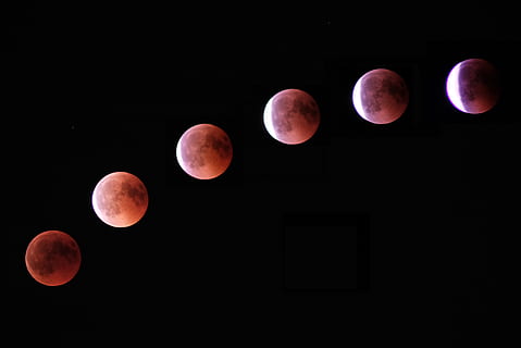 fullmåne, måne, natt, formørkelse, verdensrommet, rom, astronomi, univers, måneformørkelse, utendørs, storbyen Roma, Italia, himmel, blodmåne, lang eksponering, abstrakt, bevegelse, kveld, astro, naturlig fenomen, ingen folk, natur, skjønnhet i naturen, naturskjønnhet - natur, måneoverflate, form, geometrisk form, sirkel, ro, oransje farge, digital kompositt, bane rundt, planetmåne, 4K, CC0, offentlig domene, opphavsrett gratis