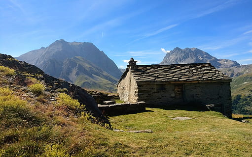França, modane, muntanya, arquitectura, estructura construïda, Serra, cel, medi ambient, paisatge, cap gent, dia, bellesa a la natura, herba, naturalesa, història, escenics - natura, edifici, el passat, religió, exterior de l'edifici, vell, creença, a l'aire lliure, civilització antiga, cim de muntanya, 2K, CC0, domini públic, lliure de regalies