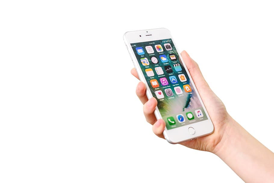 iphone 7, aïllat, tocar, aplicació, poma, negocis, cel·la, comunicació, ordinadors, corporació, equipament, mà femenina, icones, Internet, ios, gestió, màrqueting, maqueta, modern, oficina, telèfon, més, professional, pantalla, smartphone, programari, tecnologia, plantilla, blanc, fons blanc, dona, granja, treballar, escriure, sobre un fons blanc, tecnologia sense fils, mà humana, telèfon mòbil, celebració, telèfon intel·ligent, dispositiu d’informació portàtil, mà, connexió, part del cos humà, control remot, tallar, utilitzant el telèfon, tir de l'estudi, còpia espai, pantalla tàctil, teclat, dit, 5K