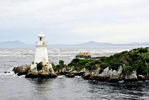 faro, avvertimento, navigazione, marittimo, guida, sicurezza, segnale, acqua, struttura costruita, Torre, architettura, cielo, mare, costruzione, esterno dell'edificio, lungomare, direzione, scenics - natura, bellezza nella natura, protezione, natura, giorno, nessuno, all'aperto, 2K, CC0, dominio pubblico, privo di copyright