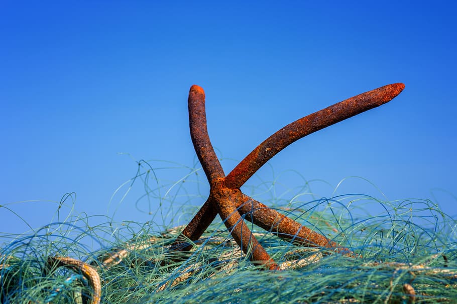 àncora, vaixell, òxid, vell, port, marinera, metall, xarxa de pesca, accessoris per a vaixells, blau, cel, cap gent, naturalesa, dia, cel clar, rovellat, planta, terra, a l'aire lliure, àncora - part del vaixell, mar, primer pla, aigua, bellesa a la natura, herba, tranquil·litat, escena tranquil·la, 5K