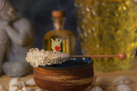 labsajūta, relaksācija, tee, apvalks, karsts, tvaiks, izdevīga, meditācija, spa, atpūsties, harmonija, zen, terapiju, eļļas, deco, buddha, koncentrēties uz jaunajām zināšanām, nav cilvēku, pārstāvība, tuvplāns, māksla un amatniecība, tabula, telpās, radošumu, reliģiju, augu, cilvēku pārstāvība, svaigumu, zieds, raksturs, garīgums, ticība, selektīvu fokusu, 5K, CC0, publiskais domēns, bez atlīdzības