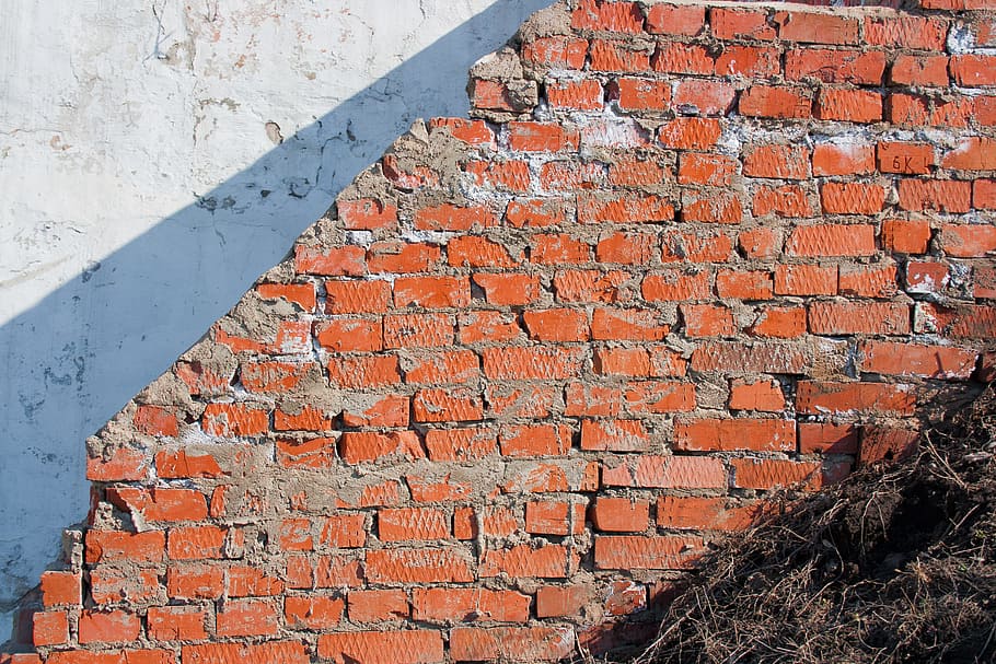 maons, paret de maó, marró, edifici, brut, horitzontal, vell, taronja, vermell, revestiment, sòlid, paret de pedra, superfície, textura, paret, arquitectura, maó, estructura construïda, funció de construcció de parets, dia, cap gent, exterior de l'edifici, a l'aire lliure, resistent, llum solar, patró, naturalesa, espatllat, marc complet, concret, 2K