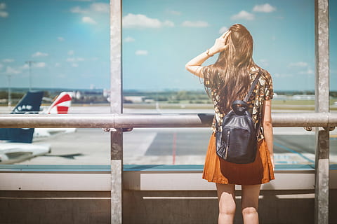 vacation, beginning., young, female, passenger, airport., one person, long hair, hair, hairstyle, women, rear view, standing, lifestyles, real people, leisure activity, casual clothing, blond hair, adult, railing, young women, young adult, fashion, water, three quarter length, focus on foreground, outdoors, beautiful woman, 4K