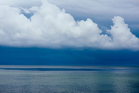 minimale Ostsee, abstrakt, Hintergrund, baltisch, Strand, wunderschönen, Schönheit, Blau, Ruhe, sauber, klar, Farbe, copyspace, Tag, Tageslicht, tief, Entfernung, Abend, Horizont, Landschaft, Minimalismus, Natur, Norden, Ozean, öffnen, Szene, szenisch, Meer, seelandschaft, Himmel, Sonnenuntergang, Reise, Aussicht, Wasser, Welle, wolke - himmel, Schönheit in der Natur, Szenen - Natur, ruhige Szene, Horizont über Wasser, Ufergegend, keine Leute, idyllisch, Nicht-städtische Szene, draußen, Reflexion, 4K, CC0, gemeinfrei, lizenzfrei