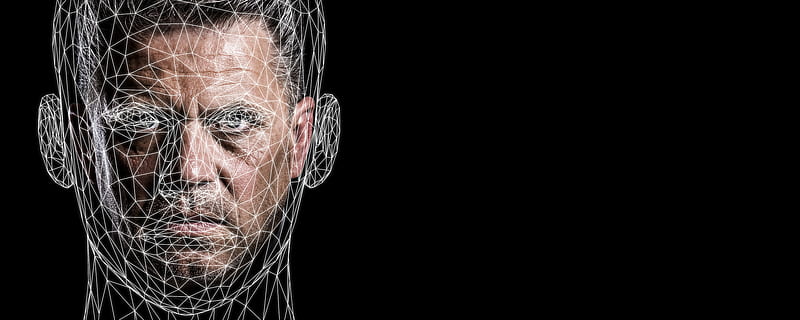 l'intégration, visage, binaire, code, numérisation, Humain, La technologie, Les données, information, réseau, base de données, fusionner, module, fond noir, espace de copie, partie du corps humain, prise de vue en studio, une personne, portrait, à l'intérieur, fermer, regarder la caméra, partie du corps, œil, Hommes, visage humain, adulte, œil humain, vue de face, adulte mature, abstrait, cheveux humains, 8K, CC0, domaine public, libre de droits
