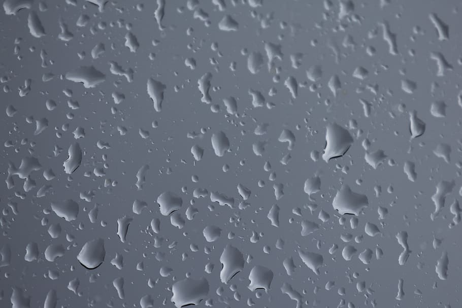 gota de pluja, cel, disc, fosc, mal temps, pluja, degoteig, naturalesa, aigua, humit, finestra, gota d’aigua, panell de finestra, gotes, tirar, cap gent, primer pla, fons, marc complet, a l'interior, vidre - material, transparent, temporada de pluges, dia, patró, 2K