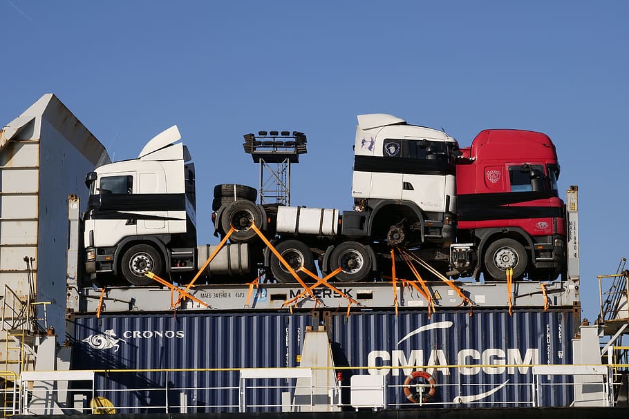 Enviament, contenidor, vaixell portacontenidors, plataforma de contenidors, càrrega, port, terminal, Hamburg, elbe, marítim, port d’Hamburg, tecnologia, maneig de ports, transport, manera de transport, cel, vehicle terrestre, cel clar, blau, automòbil, dia, cap gent, naturalesa, cotxe, indústria, a l'aire lliure, equipament, negocis, connexió, camió, semi-camió, comunicació, 5K