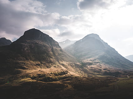 montagne, bianca, nuvoloso, cielo, montagna, natura, picco, nube, catena montuosa, cresta, all'aperto, Glencoe, Regno Unito, la neve, paesaggio, ghiaccio, ghiacciaio, roccia, Wildernest, nebbia, vertice, scenario, ambiente, bellezza nella natura, nuvola - cielo, scenics - natura, picco di montagna, la tranquillità, nessuno, scena tranquilla, viaggio, scena non urbana, idilliaco, a distanza, giorno, luce del sole, 4K, CC0, dominio pubblico, privo di copyright