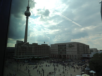 เบา, สถานที่, ท้องฟ้า, tvtower, กรุงเบอร์ลิน, Alexanderplatz, สถาปัตยกรรม, โครงสร้างที่สร้างขึ้น, ภายนอกอาคาร, กลุ่มคน, เมฆ - ท้องฟ้า, เมือง, การท่องเที่ยว, คนกลุ่มใหญ่, ฝูงชน, อาคาร, คนจริง, ธรรมชาติ, จุดหมายปลายทางการท่องเที่ยว, ชีวิตในเมือง, หอคอย, สูง - สูง, วัน, กลางแจ้ง, หน่อ, ตึกระฟ้า, 4K, CC0, โดเมนสาธารณะ, ค่าลิขสิทธิ์ฟรี
