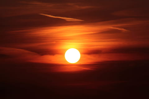 solnedgang, natur, Eva, aften, mørk, himmel, skønhed i naturen, scenics - natur, sol, sky - himmel, cirkel, sollys, rolig scene, dramatisk himmel, ro, geometrisk form, orange farve, form, idyllisk, ingen mennesker, majestætisk, plads, ærefrygt, udendørs, astronomi, formørkelse, 1080P, CC0, offentligt domæne, royaltyfrie