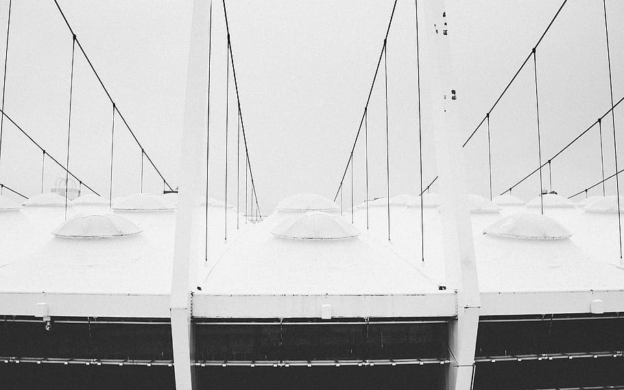 bygning, arkitektur, struktur, konstruktion, formation, abstrakt, stadion, stof, ballpark, atletisk felt, objekt, Kiev, baggrund, ukraine, sort, hvid, væg, vinduer, hus, bygget struktur, transportmidler, ingen mennesker, telt, dag, natur, bro, udendørs, bro - menneskeskabt struktur, forbindelse, bygning udvendig, nautiske fartøj, transportform, moderne, rækværk, himmel, retning, hvid farve, lav vinkel visning, sejlbåd, 5K