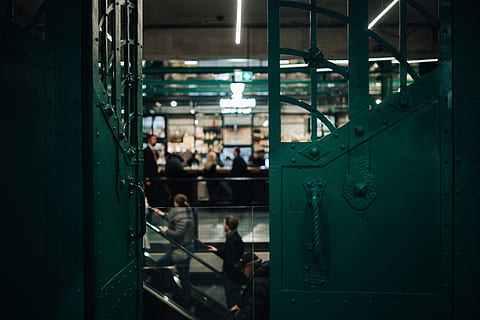 ‘koszyki’, market, hall, commonly, known, ‘people’s, bazaar’, warsaw, food, architecture, town, city, Poland, interiors, indoor, koszyki, marketplace, shoppers, food court, group of people, men, indoors, real people, people, group, metal, medium group of people, incidental people, railing, day, built structure, focus on foreground, industry, business, women, 5K