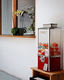 povești monede, operat, maşină, minge, arcadă, Introdu moneda, minim, semn, fereastră, plantă, victorie, epocă, vechi, retro, Merdeka, moment, simplu, reminiscing, kampung atap, clădirea zhongshan, Kuala Lumpur, piu piu piu, alimente, fruct, magazin, prospeţime, vegetal, în interior, roșu, Afaceri, frigider, 4K, CC0, domeniu public, fără drepturi de autor