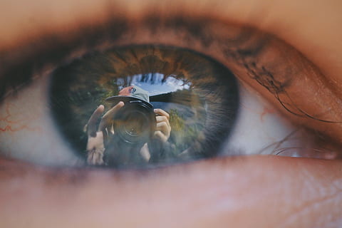 menneskelige øje, human, person, hav liv, skildpadde, dyr, krybdyr, fotografering, Foto, fotograf, kontaktlinse, elektronik, kameralinsen, kikkert, finger, gelænder, kamera, hud, træ, hårdttræ, en person, menneskelig kropsdel, øje, syn, afspejling, tæt på, øjenvipper, kropsdel, sensorisk opfattelse, fotografering temaer, selektiv fokusering, ekstrem nærbillede, voksen, bedrift, kamera - fotografisk udstyr, iris - øje, fotografere, leder, øjeæble, 5K, CC0, offentligt domæne, royaltyfrie
