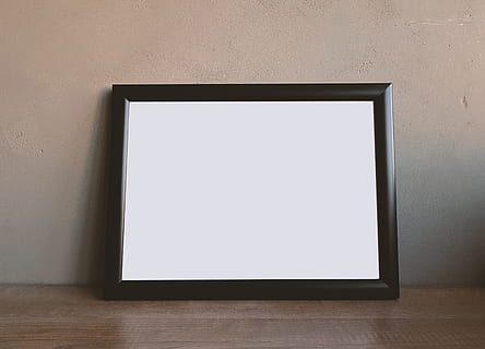 Marrone, di legno, rettangolare, cornice, vuoto, calcestruzzo, telaio, Immagine, in casa, margine, camera, parete, legna, copia spazio, caratteristica della parete, Colore bianco, nessuno, legno - materiale, interno di casa, schermo, pavimentazione, architettura, schermo del dispositivo, pavimento in legno, Museo, forma, Oggetto creato dall'uomo, marketing, 2K