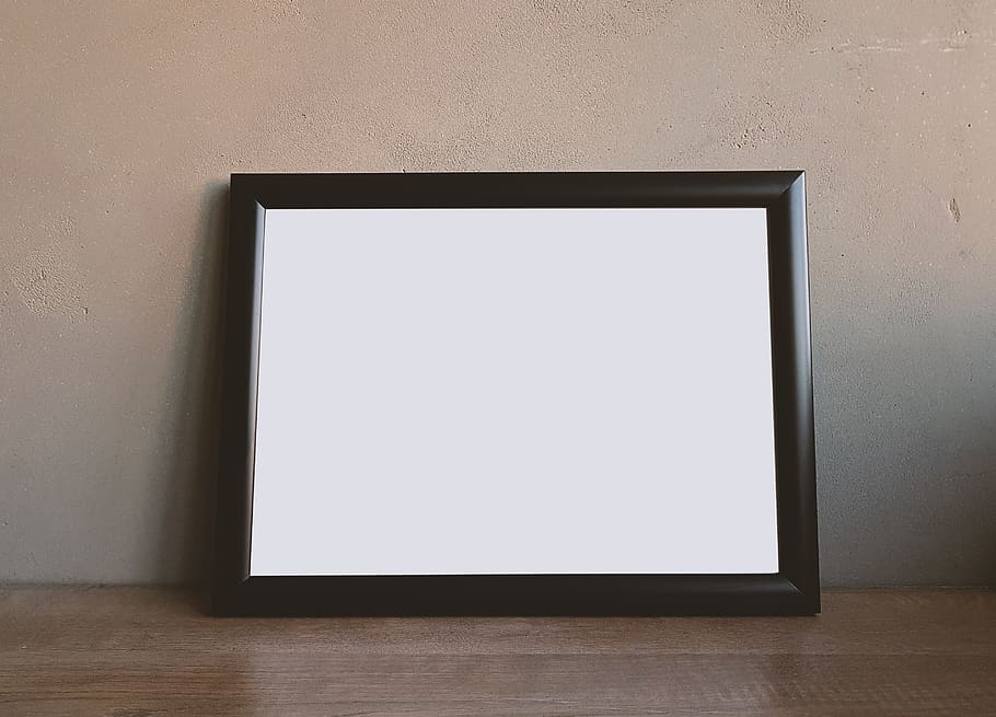 Marrone, di legno, rettangolare, cornice, vuoto, calcestruzzo, telaio, Immagine, in casa, margine, camera, parete, legna, copia spazio, caratteristica della parete, Colore bianco, nessuno, legno - materiale, interno di casa, schermo, pavimentazione, architettura, schermo del dispositivo, pavimento in legno, Museo, forma, Oggetto creato dall'uomo, marketing, 2K
