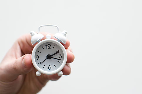 tiny, alarm, clock, time, hand, alarm clock, human hand, clock face, copy space, human body part, white background, studio shot, number, indoors, minute hand, single object, holding, close-up, deadline, cut out, morning, second hand, finger, checking the time, countdown, 5K