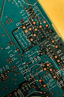 hard disk, sabit disk, bileşen, bilgisayar, parçalar, elektronik, devre kartı, bilgisayar çipi, Elektronik endüstrisi, bağ, teknoloji, karmaşa, insansız, sanayi, içeriye, bilgisayar donanımı, kapatmak, Desen, bilgisayar bölümü, anakart, natürmort, ekipman, arka, iletişim, yeşil renk, elektrik bileşeni, 5K, CC0, kamu malı, telif ücretsiz