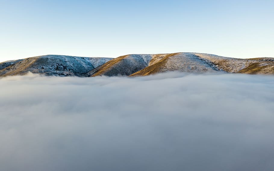 muntanya, núvols, naturalesa, a l'aire lliure, Serra, Ellensburg, boira, EUA, pic, neu, paisatge, hivern, temps, gel, activitats de lleure, aventura, dji mavic pro 2, turons, al matí, Estat de Washington, cel, bellesa a la natura, escenics - natura, temperatura de fred, tranquil·litat, escena tranquil·la, dia, cap gent, medi ambient, escena no urbana, còpia espai, cel clar, idíl·lic, blau, muntanya nevada, cim de muntanya, 5K