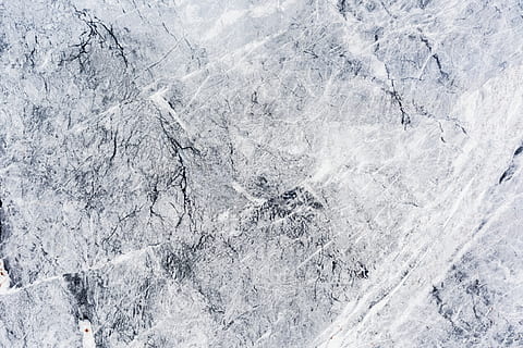 grigio, blu, superficie, arte, attraente, fondale, sfondo, colore, arredamento, design, struttura, strutturato, la neve, temperatura fredda, inverno, fotogramma intero, sfondi, Colore bianco, giorno, nessuno, natura, vista dall'alto, roccia, all'aperto, marmo, bellezza nella natura, la tranquillità, roccia - oggetto, congelato, modello, astratto, tempo estremo, sfondi astratti, 1080P, CC0, dominio pubblico, privo di copyright
