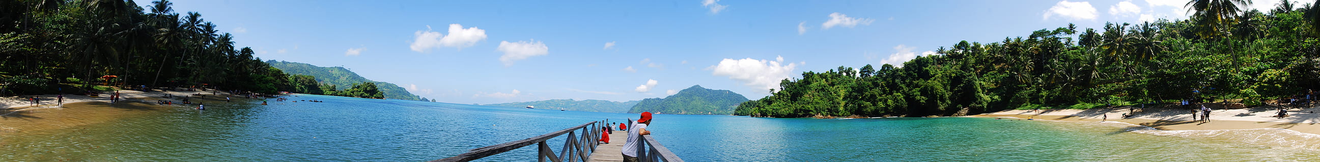 Indonesië, pasir putih, strand, Oost Java, panoramisch, water, fabriek, boom, hemel, dag, natuur, wolk - lucht, geen mensen, scenics - natuur, schoonheid in de natuur, buitenshuis, kalmte, blauw, rustige scène, reflectie, zee, palmboom, milieu, zwembad, lagune, 8K, CC0, publiek domein, royaltyvrij