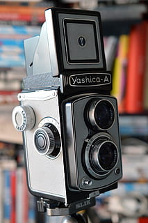 Šedá, Černá, yashica-kamera, analogové kamery, Fotoaparát, klasický, elektronika, vinobraní, technologie, fotoaparát - fotografické vybavení, fotografická témata, detail, zaměřit se na popředí, nikdo, uvnitř, objektiv - optický přístroj, fotografické vybavení, umělecká kultura a zábava, retro stylu, zařízení, digitální fotoaparát, antický, jeden objekt, stálý život, selektivní zaměření, člověk objekt, elektrické zařízení, domácí videokamera, natáčení, 5K, CC0, veřejná doména, bez autorských práv