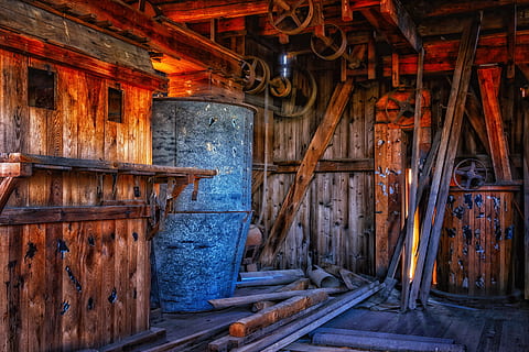 moară, pisa, moara de vant, moara de faina, memorie, vechi, lemn, nostalgie, tehnologie, ambarcațiune, müller, rustic, pforphoto, atelier, locuri pierdute, abandonat, trecut, lemn - material, arhitectură, construită, în interior, nici o persoana, clădire, zi, învechit, erodate, deteriorat, dărâma, stare proastă, casă, Intrare, maro, uşă, tavan, declin, deteriorare, 5K, CC0, domeniu public, fără drepturi de autor