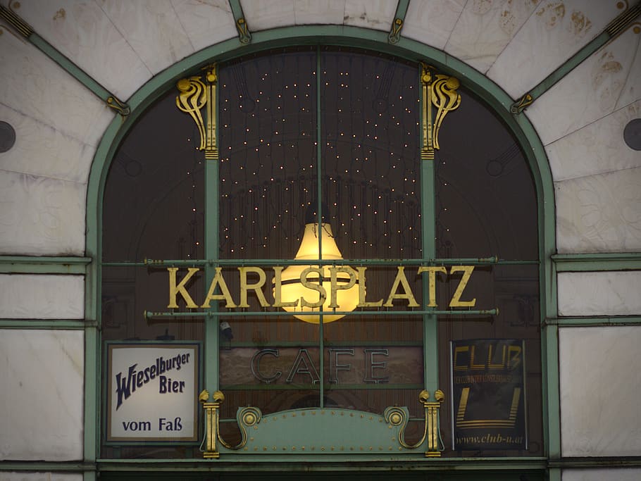 finestra de la botiga de karlsplatz, llum, Austràlia, viena, cafeteria, il·luminació, a l'interior, disseny d'interiors, màquina, va parlar, menjar, edifici, transport, fanal, finestra, vehicle, arquitectura, vell, estructura construïda, cap gent, comunicació, il·luminat, text, vidre - material, equips d’il·luminació, arc, metall, exterior de l'edifici, transparent, a l'aire lliure, dia, vista d’angle baix, el passat, guió occidental, patró, sostre, 2K