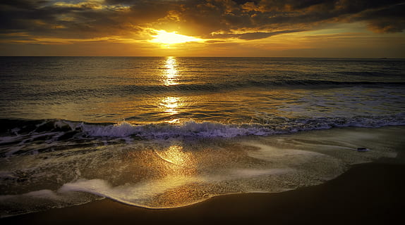 Ozean Wellen, Sonnenuntergang, Strand, Wolken, Dämmerung, Abend, HD Wallpaper, Landschaft, Ozean, Sand, Meer, seelandschaft, Ufer, Himmel, Sonne, Wasser, Wellen, Schönheit in der Natur, Szenen - Natur, Land, Horizont über Wasser, Reflexion, Horizont, Ruhe, wolke - himmel, ruhige Szene, Natur, idyllisch, keine Leute, Bewegung, 2K, CC0, gemeinfrei, lizenzfrei