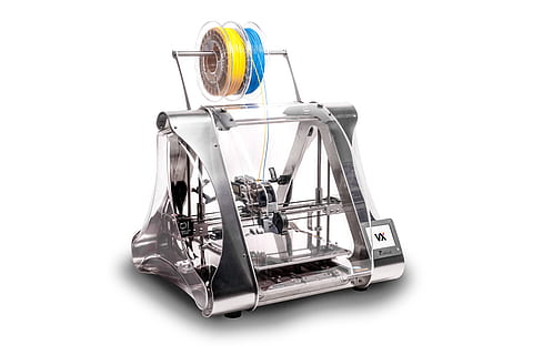 3D tisk, 3D tiskárna, technologie, technologické přísady, mechatroniky, průmysl, stroj, 3D design, 3d, tisk, fdm, bílé pozadí, studio shot, vystříhnout, uvnitř, stálý život, nikdo, kopie prostor, průhledný, kov, detail, sklo - materiál, zařízení, stroje, jeden objekt, lesklý, stříbrné barvy, osvětlovací zařízení, ocel, slitina, 5K, CC0, veřejná doména, bez autorských práv