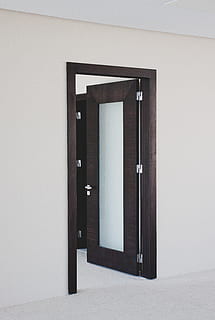 aprire la porta di legno, porta, Aperto, costruzione, interno, architettura, fotografia, canone, sfondo, porta aperta, Entrata, moderno, nessuno, in casa, bianca, design, appartamento, portone, lusso, nuovo, attività commerciale, eleganza, finestra, interno di casa, stanza domestica, corridoio, 5K, CC0, dominio pubblico, privo di copyright