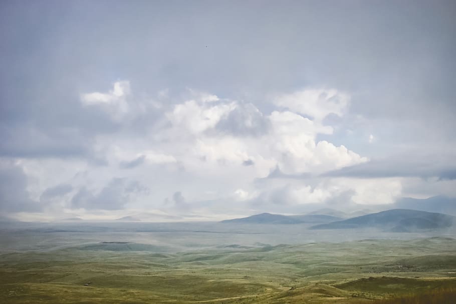 de munte, noros, cer, timpul zilei, natură, în aer liber, peisaj, vreme, platou, cumulus, nor, decor, panoramic, teren, mediu rural, pășune, camp, azur cer, pustie, Munte, deal, tundră, nor - cer, scenice - natura, frumusețe în natură, liniște, o scenă liniștită, mediu inconjurator, scenă non-urbană, nici o persoana, zi, idilic, la distanta, orizont, 2K