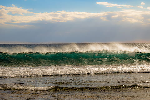 mar, cel, núvols, onada, naturalesa, llum solar, raig de sol, tarda, splash, Costa, Riba, paisatge, rocós, esprai, escuma, paisatge marí, ayia napa, Xipre, aigua, bellesa a la natura, escenics - natura, moviment, núvol - cel, horitzó sobre l’aigua, horitzó, platja, terra, dia, esport aquàtic, esport, davant del mar, cap gent, a l'aire lliure, poder a la natura, 5K, CC0, domini públic, lliure de regalies