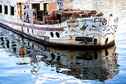 ship, wreck, ship wreck, decay, rust, water, spree, berlin, nautical vessel, mode of transportation, transportation, reflection, waterfront, day, no people, moored, nature, river, outdoors, travel, architecture, built structure, sailboat, passenger craft, 5K, CC0, public domain, royalty free