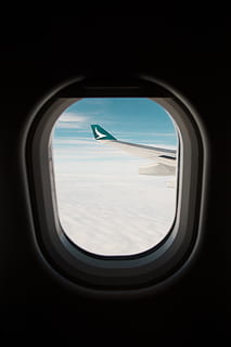 fly vindue, vindue, koøje, fly, flyvningen, rejse, vinger, Vindue panel, himmel, blå, inderside, inde, hul, passagerfly, transportmidler, køretøj, lukker, gardin, flare, lys, transportform, luftfartøj, køretøj interiør, flyvende, gennemsigtig, glas - materiale, sky - himmel, natur, Midt i luften, flyvinger, bevægelse, ingen mennesker, leder, indendørs, 4K, CC0, offentligt domæne, royaltyfrie