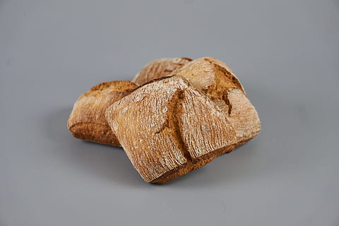 bread, baked, rustic, rustique, studio shot, food and drink, indoors, food, single object, close-up, no people, brown, wellbeing, gray background, healthy eating, cut out, freshness, still life, gray, white background, ready-to-eat, slice, black background, snack, dieting, 5K, CC0, public domain, royalty free