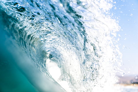 ondas do oceano, mar, agua, oceano, natureza, ao ar livre, ondas do mar, tsunami, EUA, morro bay, onda, animal, mamífero, animais selvagens, Urso, bokeh, leve, brilho, surfar, barril, pausa, movimento, fechar-se, dia, salpicos, ninguém, beira-mar, beleza na natureza, azul, esporte aquático, poder na natureza, esporte, foco seletivo, água corrente, fluindo, pureza, 5K, CC0, domínio público, royalty free