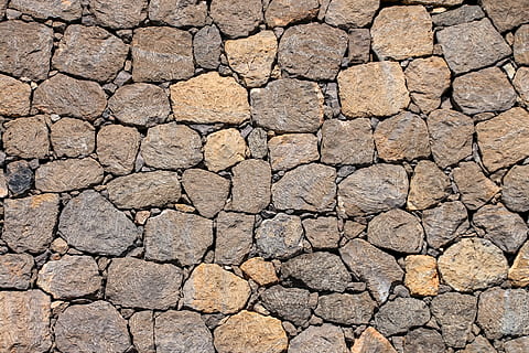 roccia vulcanica, sfondo, modello, pietra, basalto, toppa, mappe, Marrone, strada, pavimentata, simmetrico, pietre da muro, parete, lontano, steinig, struttura, ciottoli, pietre per lastricati, natura, marciapiede, superficie, pavimentazione, fotogramma intero, sfondi, strutturato, nessuno, architettura, asciutto, clima, screpolato, materiale lapideo, struttura costruita, siccità, solido, ruvido, avvicinamento, ambiente, all'aperto, terra, clima arido, 5K, CC0, dominio pubblico, privo di copyright